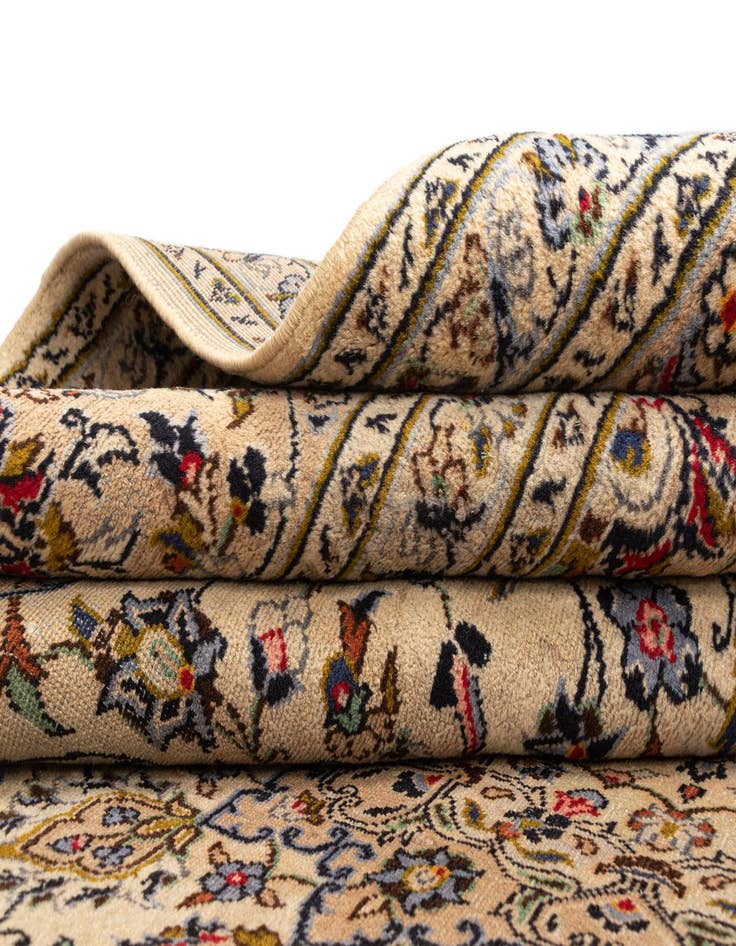 Detail image of  8' x 11' 3 Kashan Wool Rug