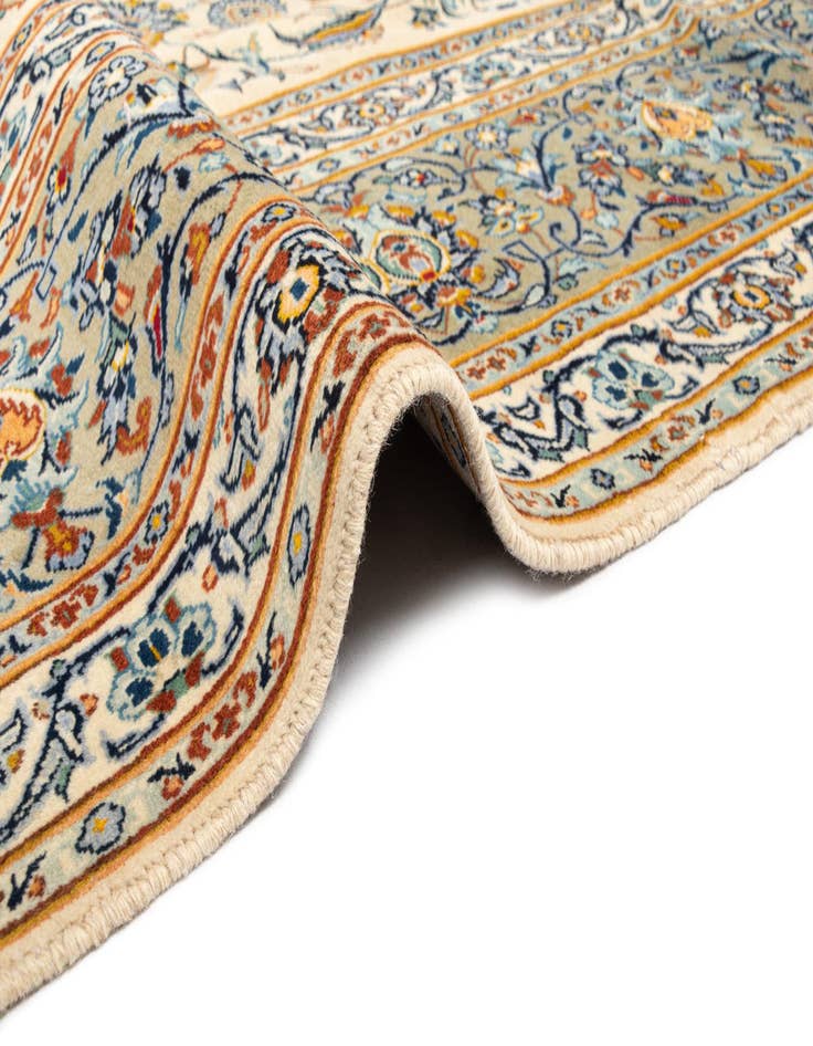 Detail image of  9' 5 x 12' 10 Kashan Wool Rug