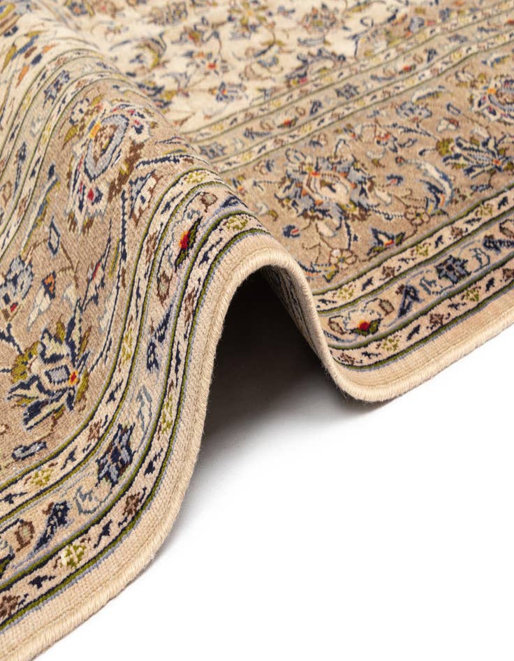 Detail image of  8' x 11' 2 Kashan Wool Rug