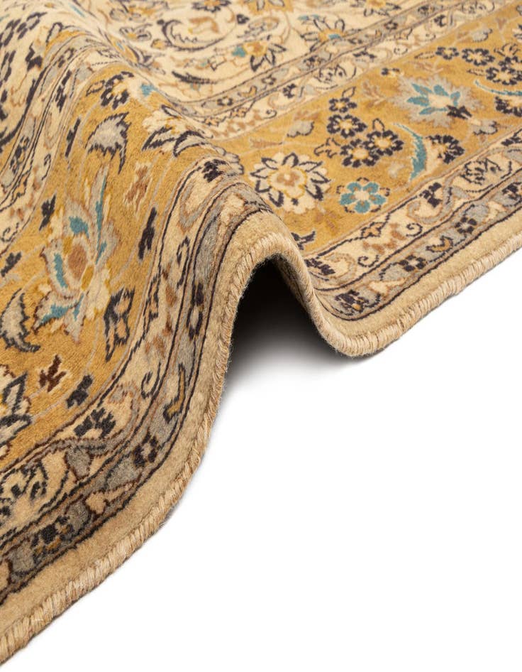 Detail image of  8' 10 x 12' 7 Kashan Wool Rug