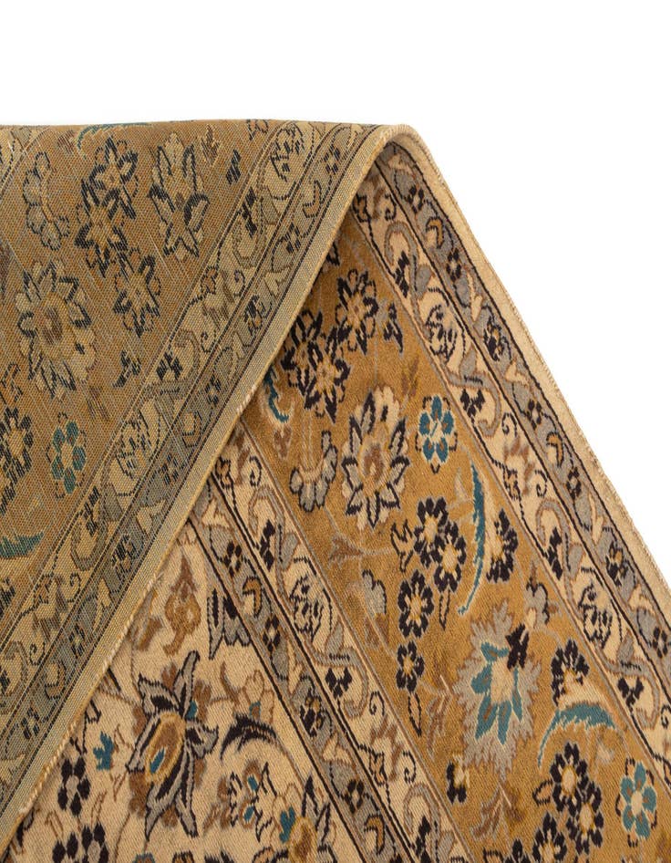 Detail image of  8' 10 x 12' 7 Kashan Wool Rug