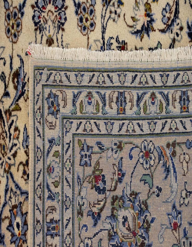 Detail image of  9' 9 x 12' 11  Hand Knotted Kashan Persian Wool Rug