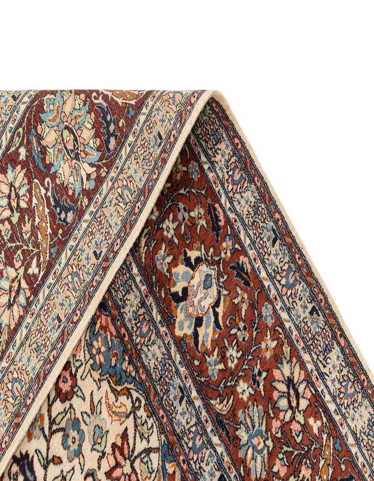 Detail image of  10' x 15' 1 Kashan Rug