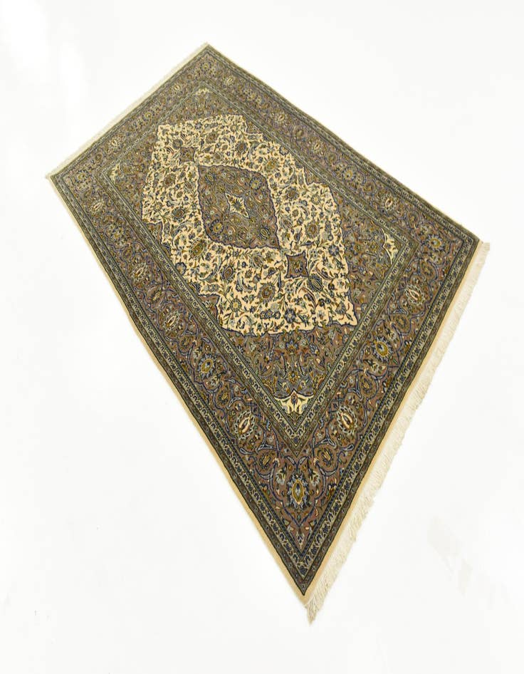 Detail image of  4' 6 x 7' 4  Hand Knotted Kashan Persian Rug