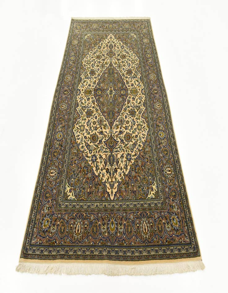 Detail image of  4' 6 x 7' 4  Hand Knotted Kashan Persian Rug