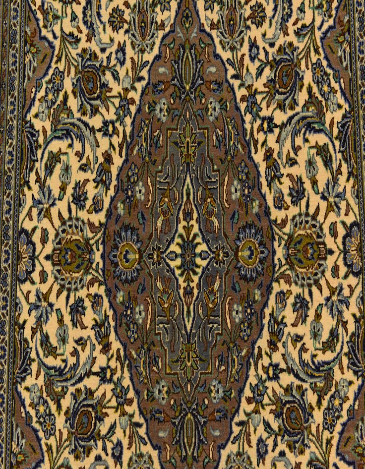 Detail image of  4' 6 x 7' 4  Hand Knotted Kashan Persian Rug