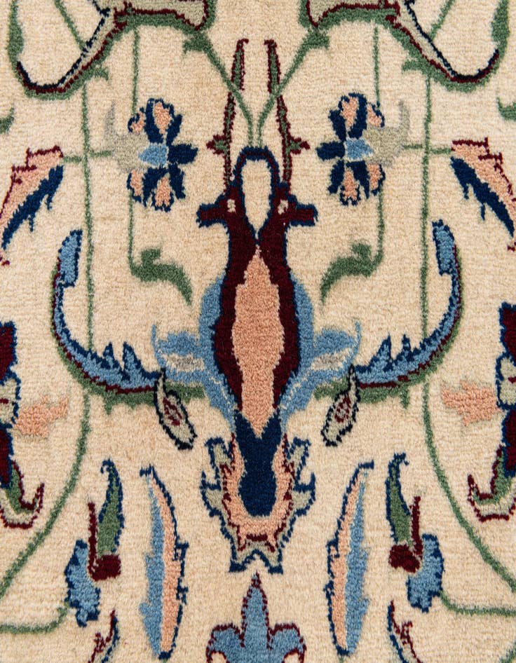 Detail image of  8' 1 x 10' 2  Hand Knotted Kashan Wool Rug