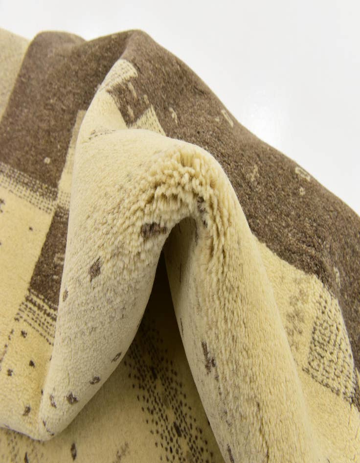 Detail image of  4' x 6'  Hand Knotted Kashkuli Gabbeh Wool Rug