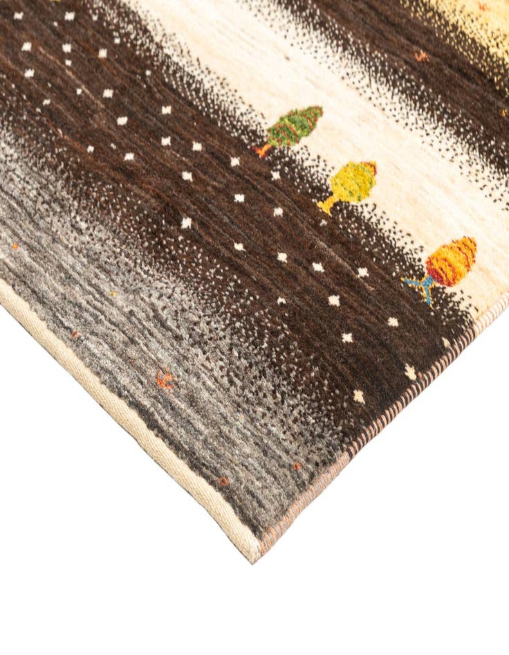 Detail image of  5' 1 x 7' Kashkuli Rug