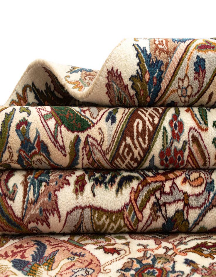 Detail image of  9' 8 x 12' 10 Kashmar Wool Rug