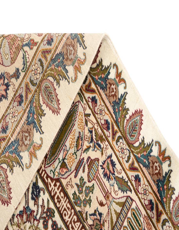 Detail image of  9' 8 x 13' Kashmar Wool Rug