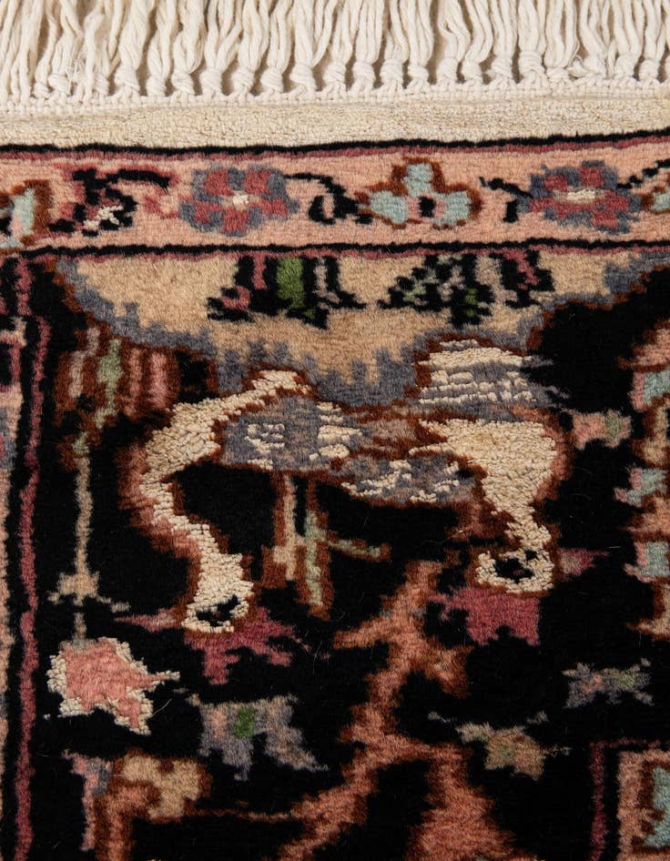 Detail image of  3' 1 x 5' 1  Hand Knotted Kashmir Oriental Rug