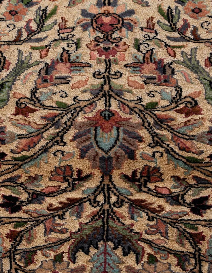 Detail image of  3' 1 x 5' 1  Hand Knotted Kashmir Oriental Rug
