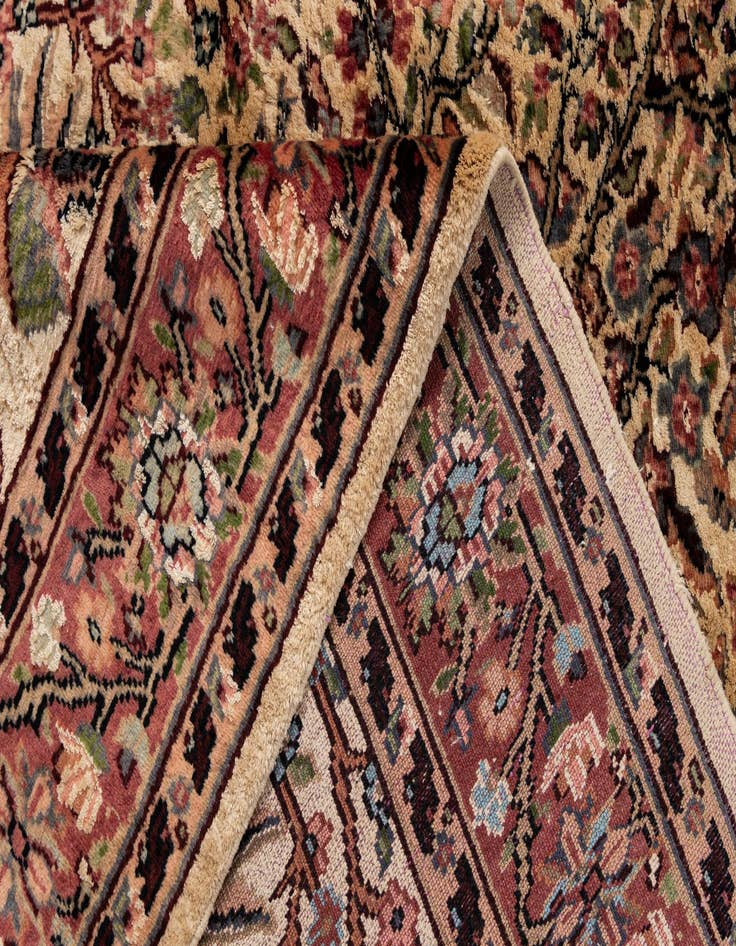 Detail image of  3' 2 x 5' 3  Hand Knotted Kashmir Oriental Rug