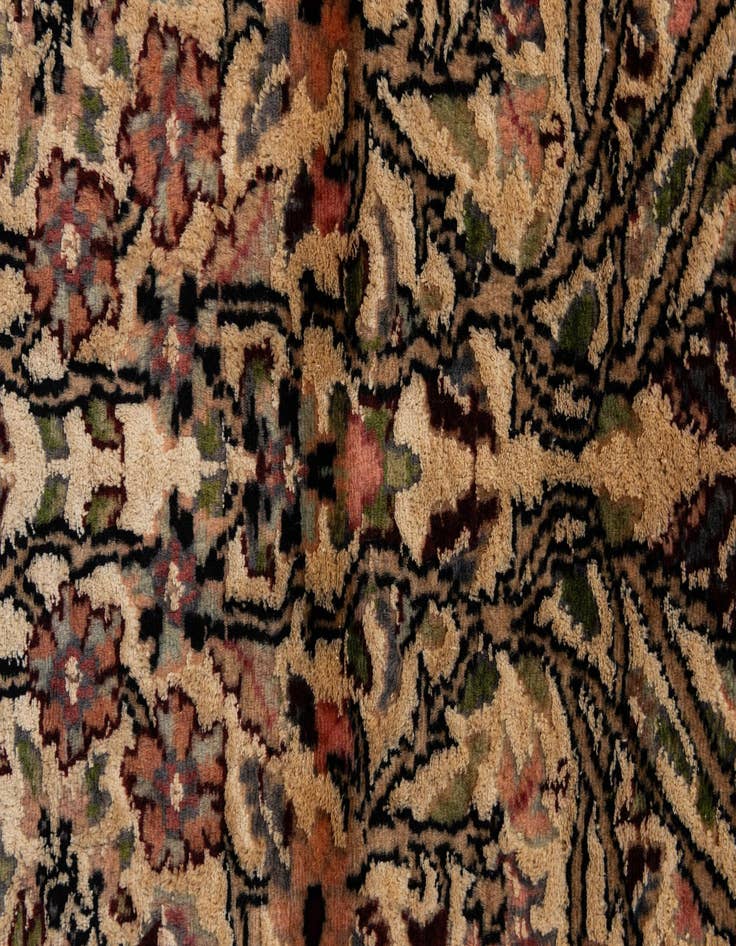 Detail image of  3' 2 x 5' 3  Hand Knotted Kashmir Oriental Rug