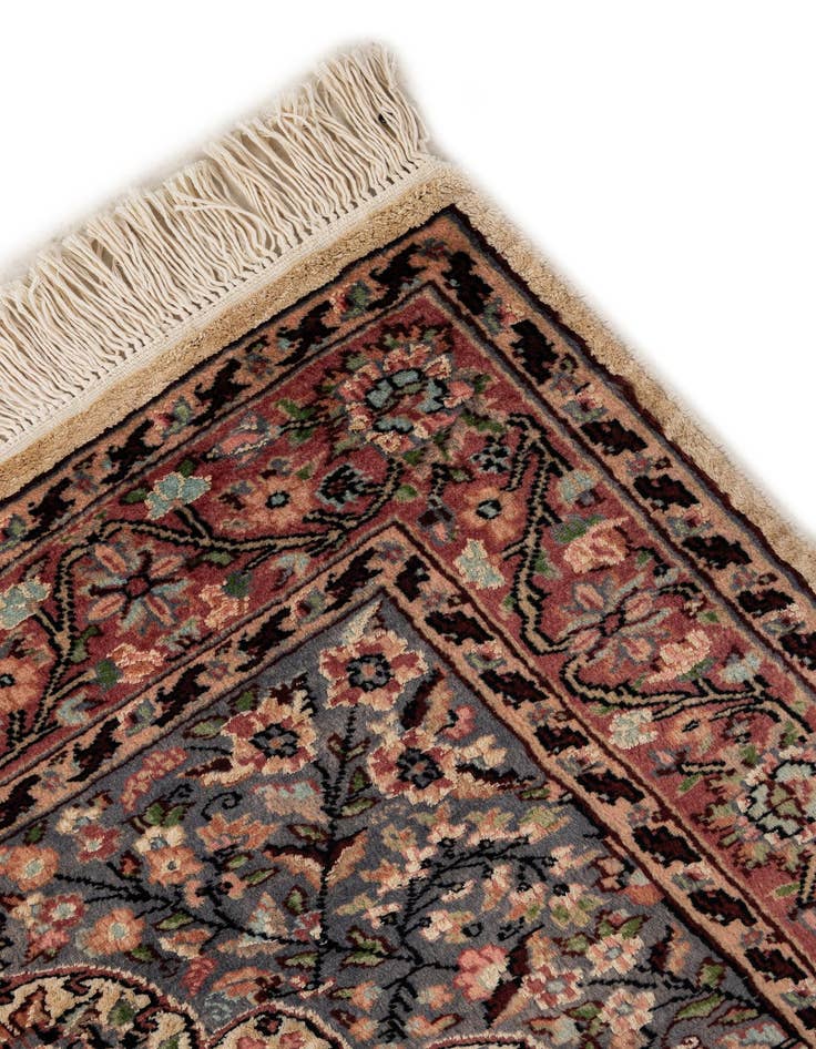 Detail image of  3' 2 x 5' 3  Hand Knotted Kashmir Oriental Rug