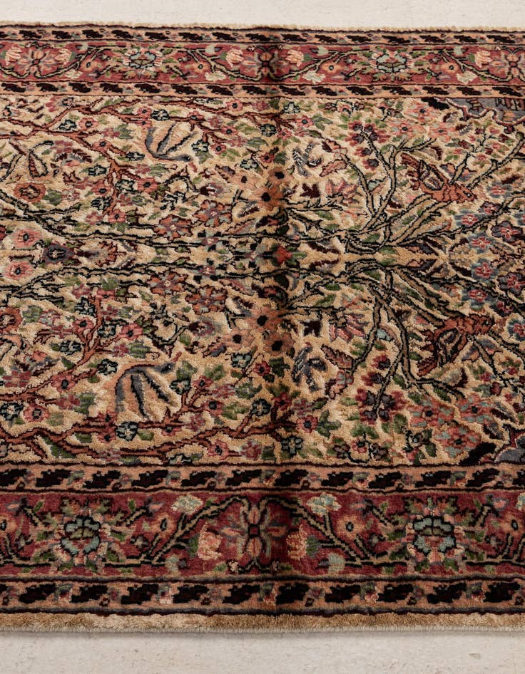 Detail image of  3' 2 x 5' 3  Hand Knotted Kashmir Oriental Rug