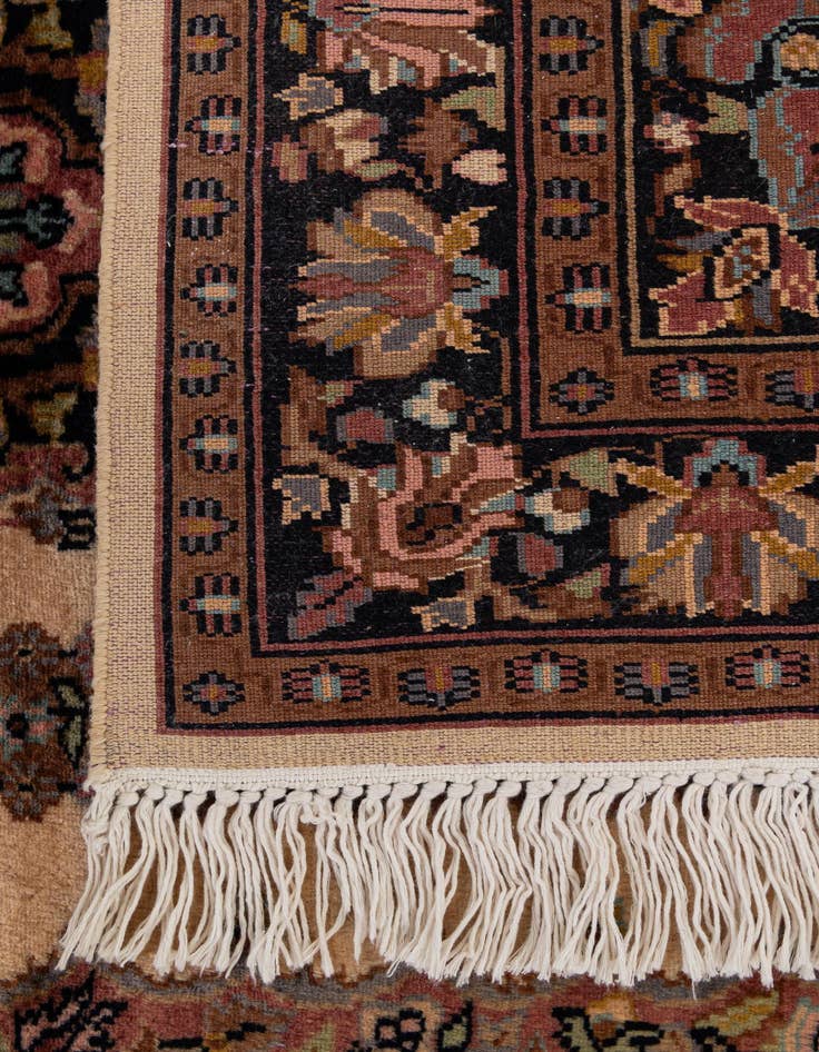 Detail image of  3' 3 x 5'  Hand Knotted Kashmir Oriental Wool Rug