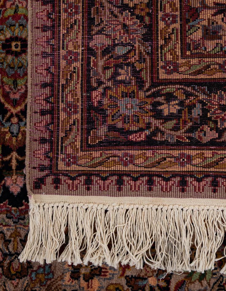 Detail image of  4' 1 x 6' 1  Hand Knotted Kashmir Rug