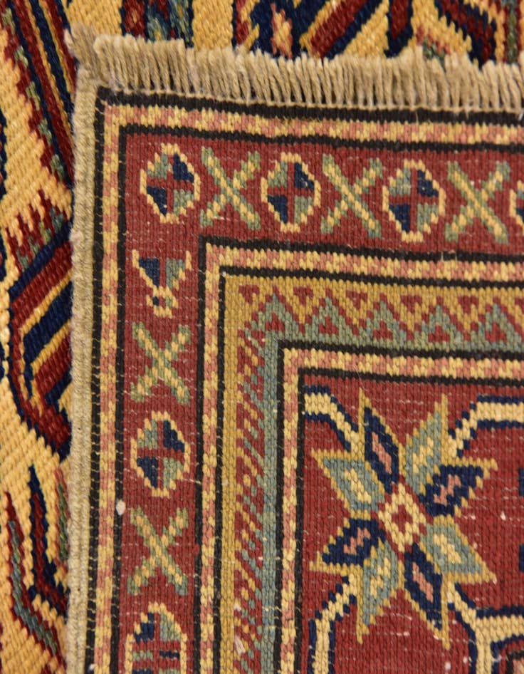 Detail image of  4' 10 x 5' 10  Hand Knotted Kazak Oriental Rug