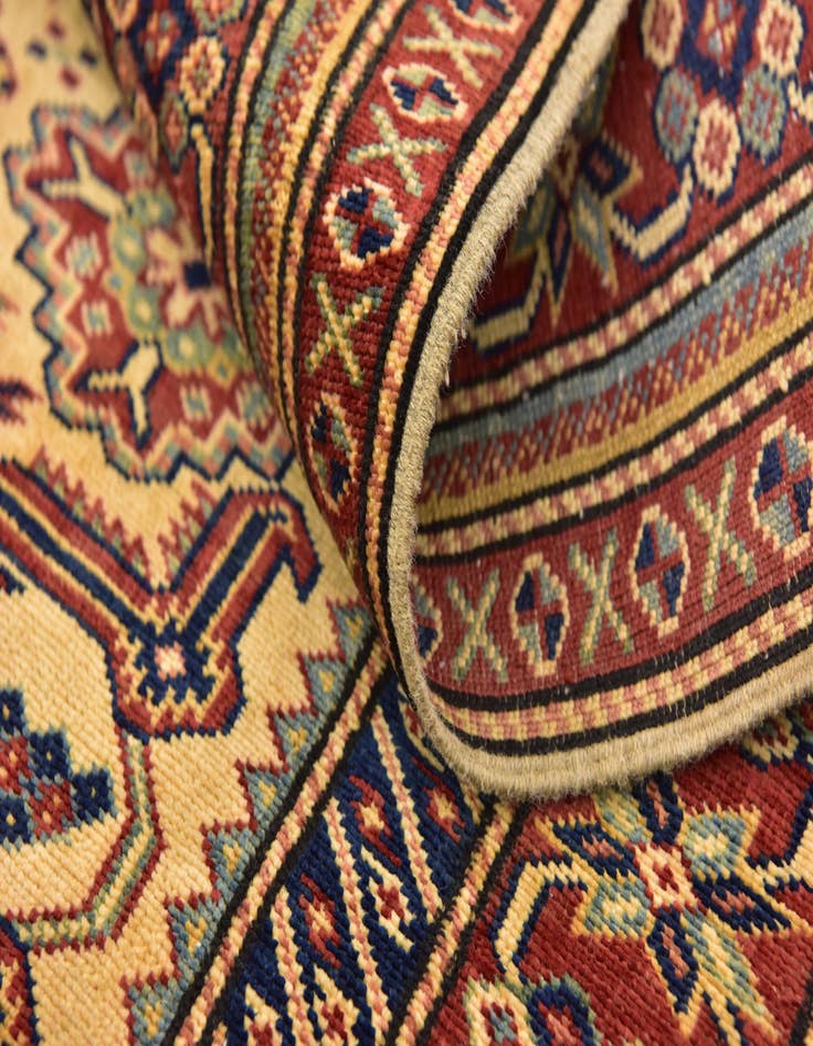 Detail image of  4' 10 x 5' 10  Hand Knotted Kazak Oriental Rug