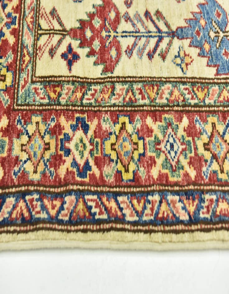 Detail image of  2' 9 x 4'  Hand Knotted Kazak Oriental Rug