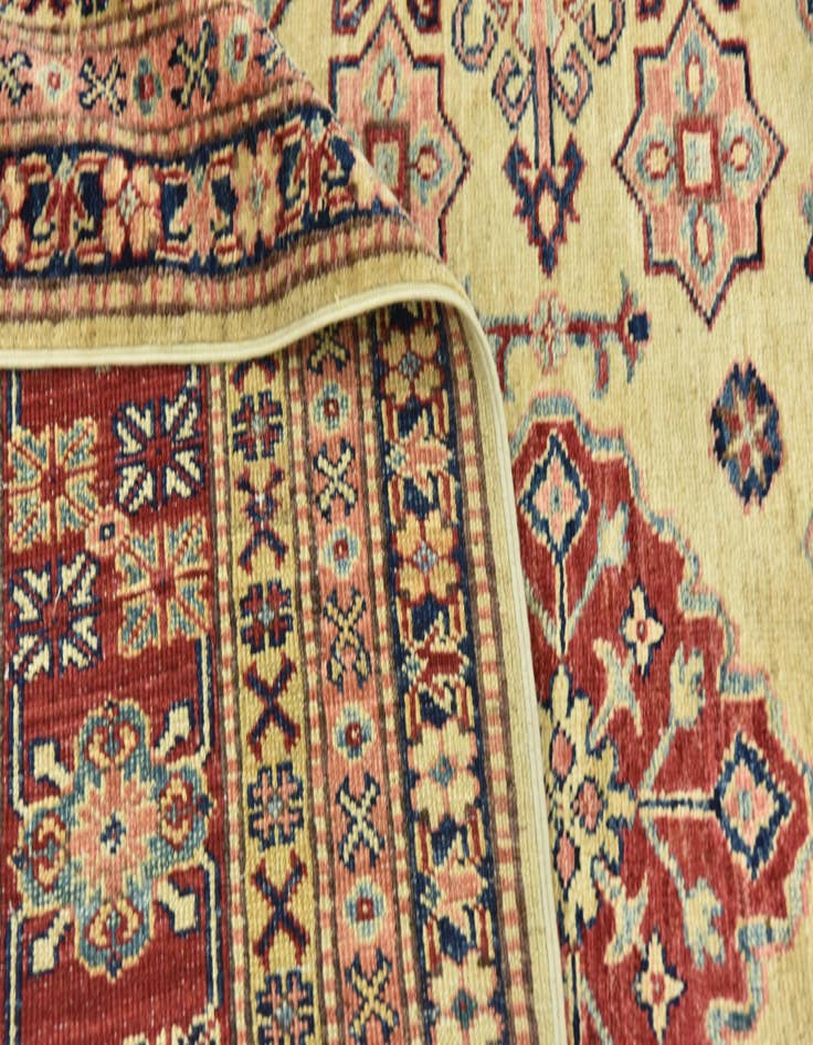 Detail image of  6' 6 x 10'  Hand Knotted Kazak Oriental Rug