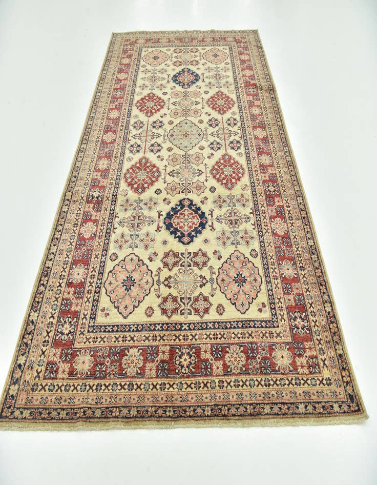 Detail image of  6' 6 x 10'  Hand Knotted Kazak Oriental Rug