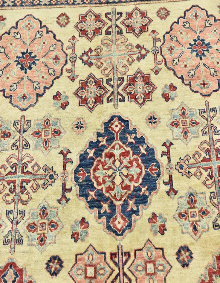 Detail image of  6' 6 x 10'  Hand Knotted Kazak Oriental Rug