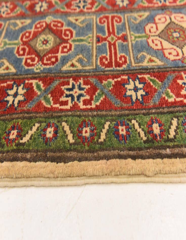 Detail image of  6' 6 x 9' 8  Hand Knotted Kazak Rug