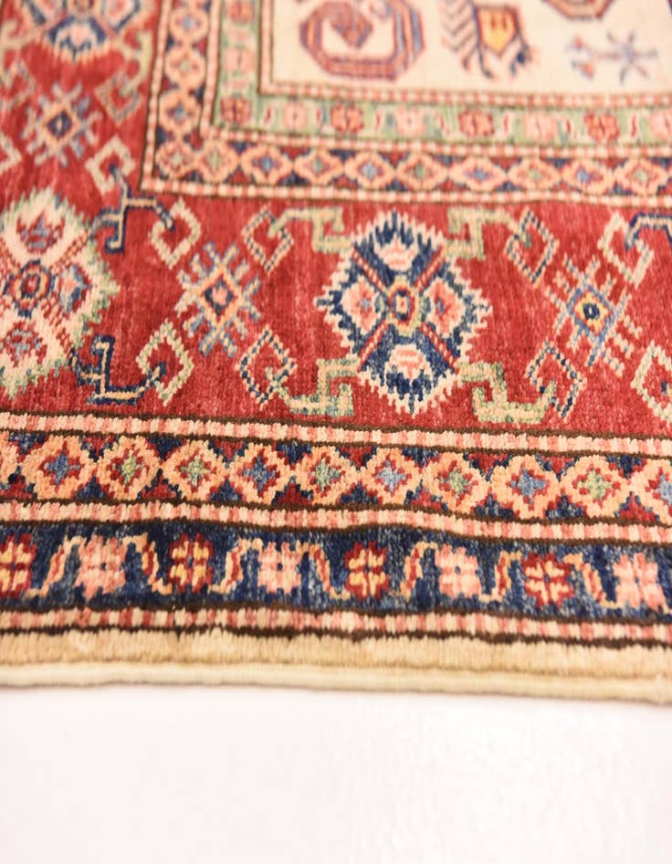 Detail image of  5' 7 x 8' 10  Hand Knotted Kazak Oriental Rug