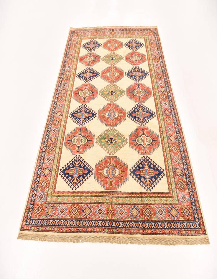 Detail image of  5' 8 x 7' 7  Hand Knotted Kazak Oriental Rug