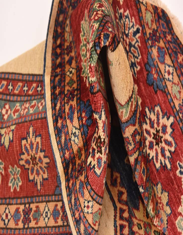 Detail image of  5' 9 x 8' 7  Hand Knotted Kazak Oriental Rug