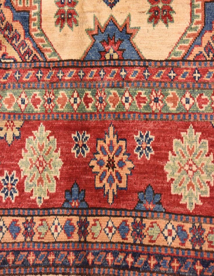 Detail image of  5' 9 x 8' 7  Hand Knotted Kazak Oriental Rug