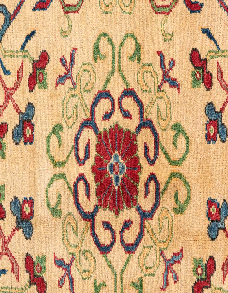 Detail image of  2' 8 x 4' 2  Hand Knotted Kazak Rug