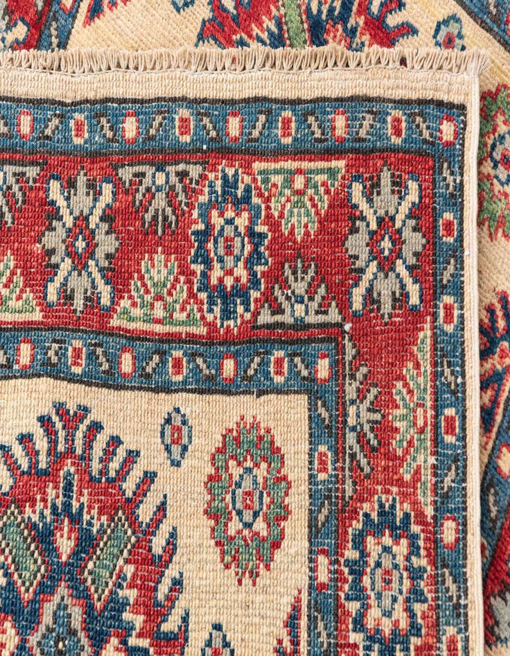 Detail image of  2' 8 x 4'  Hand Knotted Kazak Rug