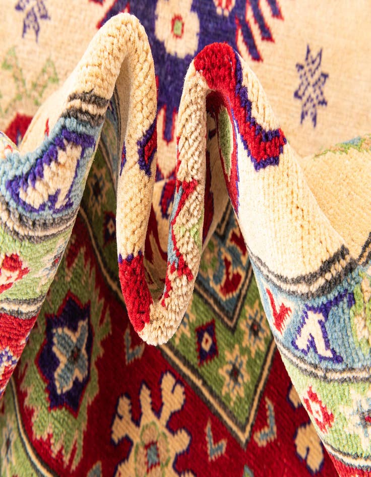 Detail image of  6' 6 x 9' 9  Hand Knotted Kazak Rug