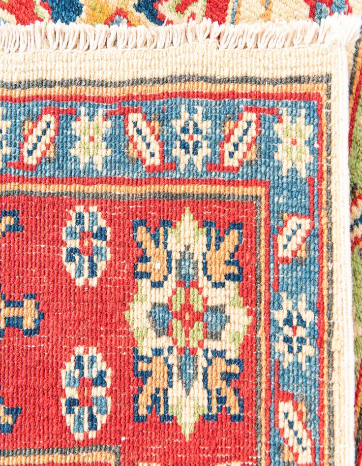 Detail image of  4' 10 x 6' 6  Hand Knotted Kazak Rug