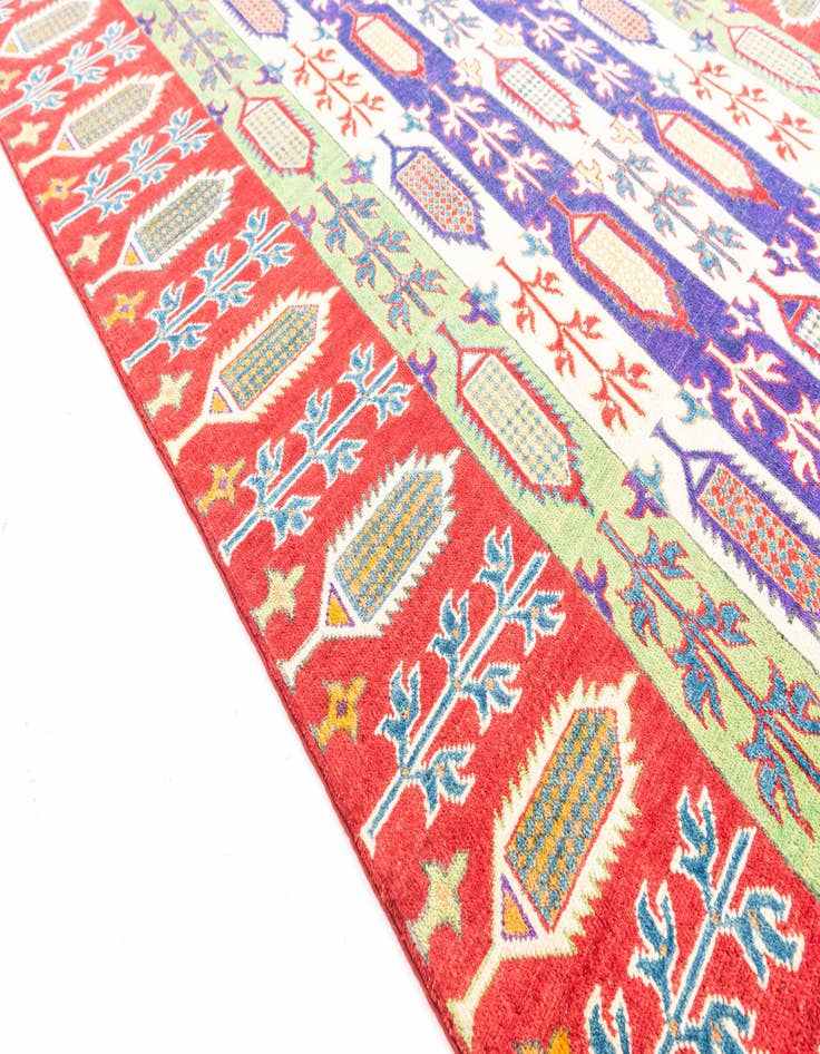 Detail image of  5' 4 x 7' 9  Hand Knotted Kazak Rug