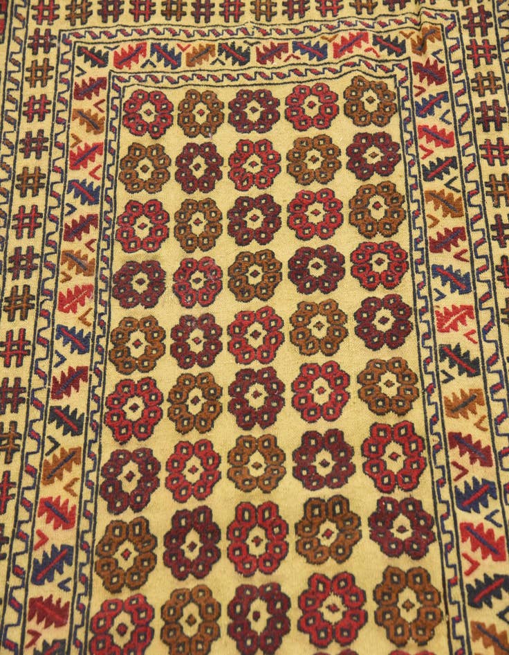 Detail image of  4' 3 x 6' 6  Hand Woven Kilim Afghan Wool Rug