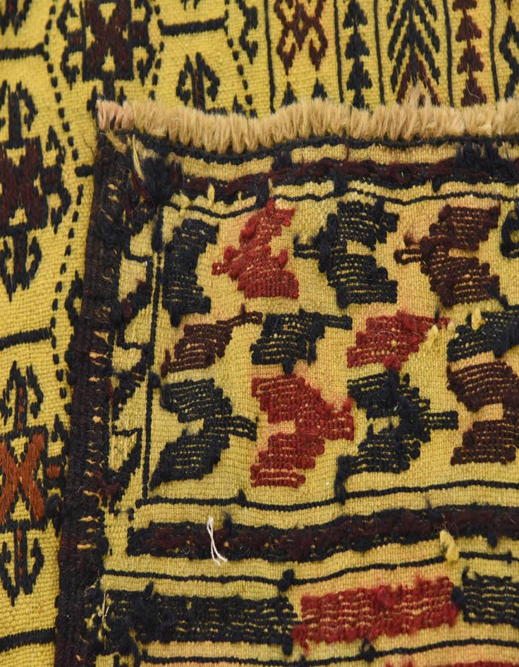Detail image of  4' 2 x 6' 4  Hand Woven Kilim Afghan Wool Rug