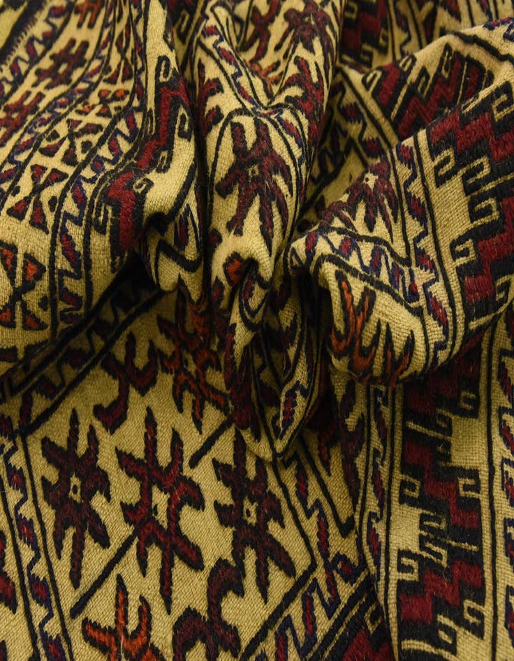 Detail image of 4' x 6' 4 Hand Woven Kilim Afghan Wool Rug