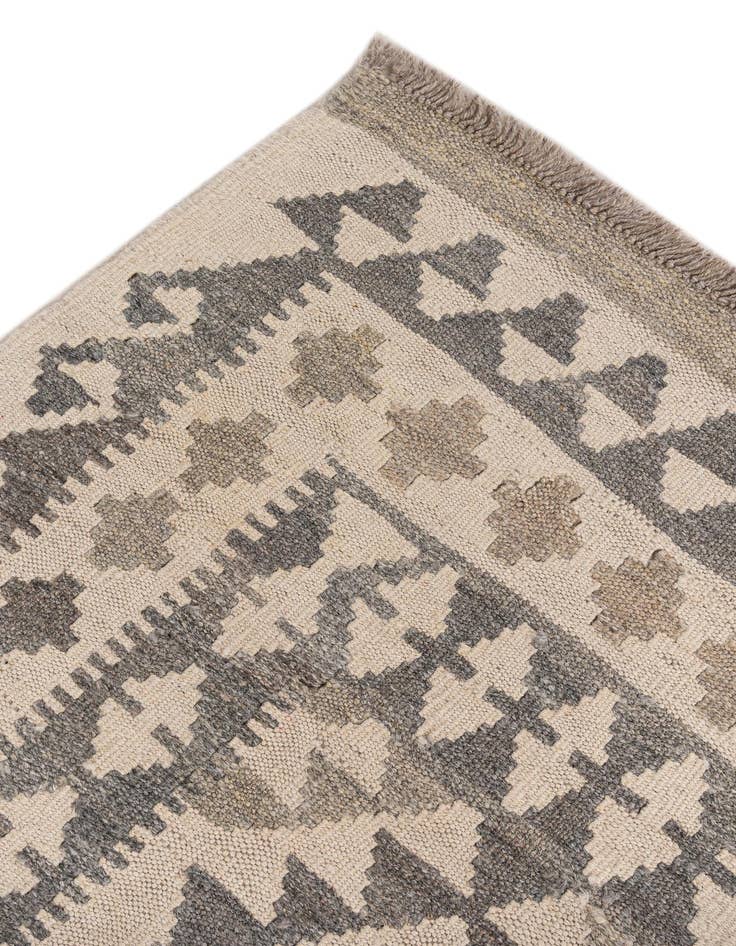 Detail image of  3' 11 x 5' 5  Hand Woven Kilim Maymana Wool Rug
