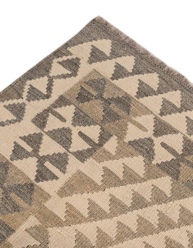 Detail image of  4' x 5' 11  Hand Woven Kilim Maymana Wool Rug