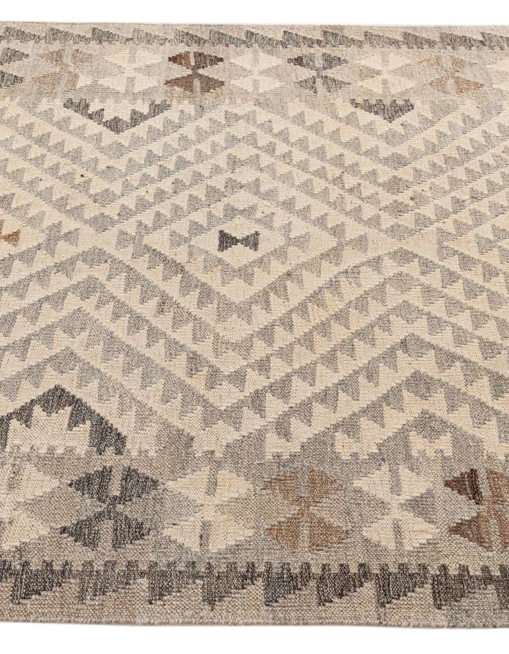 Detail image of  3' 11 x 6'  Hand Woven Kilim Maymana Wool Rug