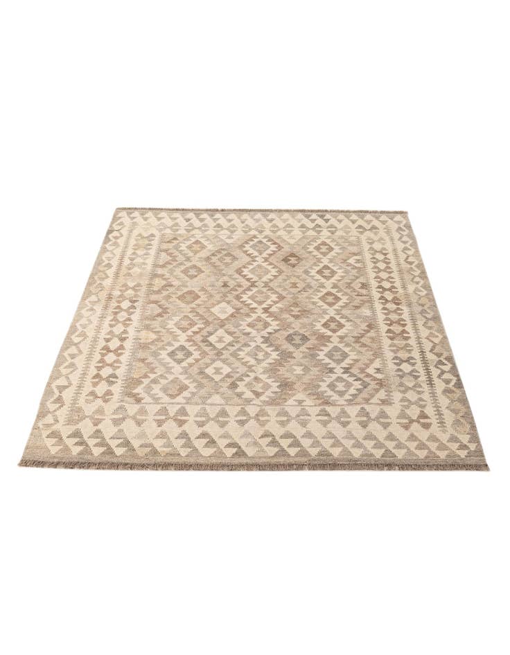 Detail image of  4' 11 x 6' 3  Hand Woven Kilim Maymana Wool Rug