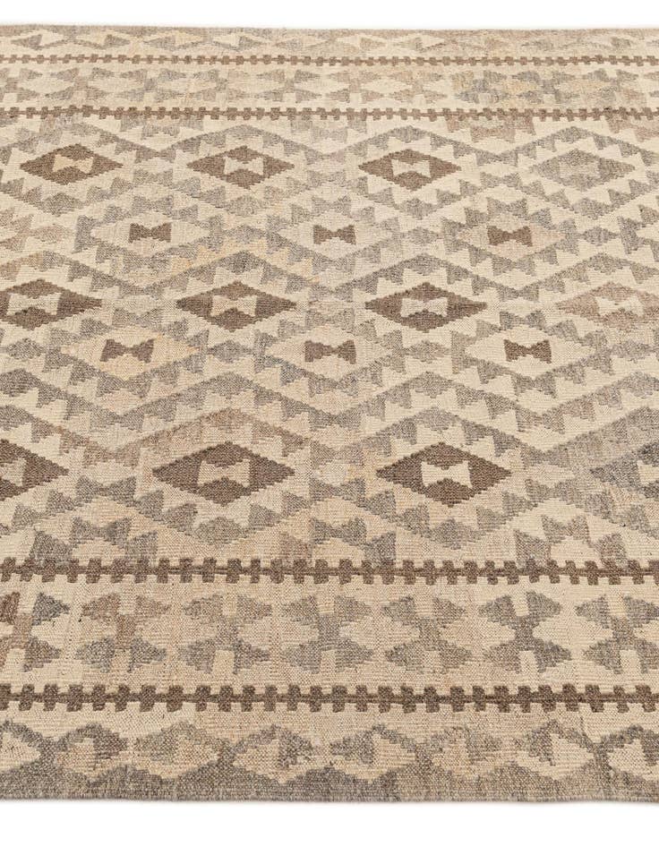 Detail image of  4' 10 x 6' 6  Hand Woven Kilim Maymana Wool Rug