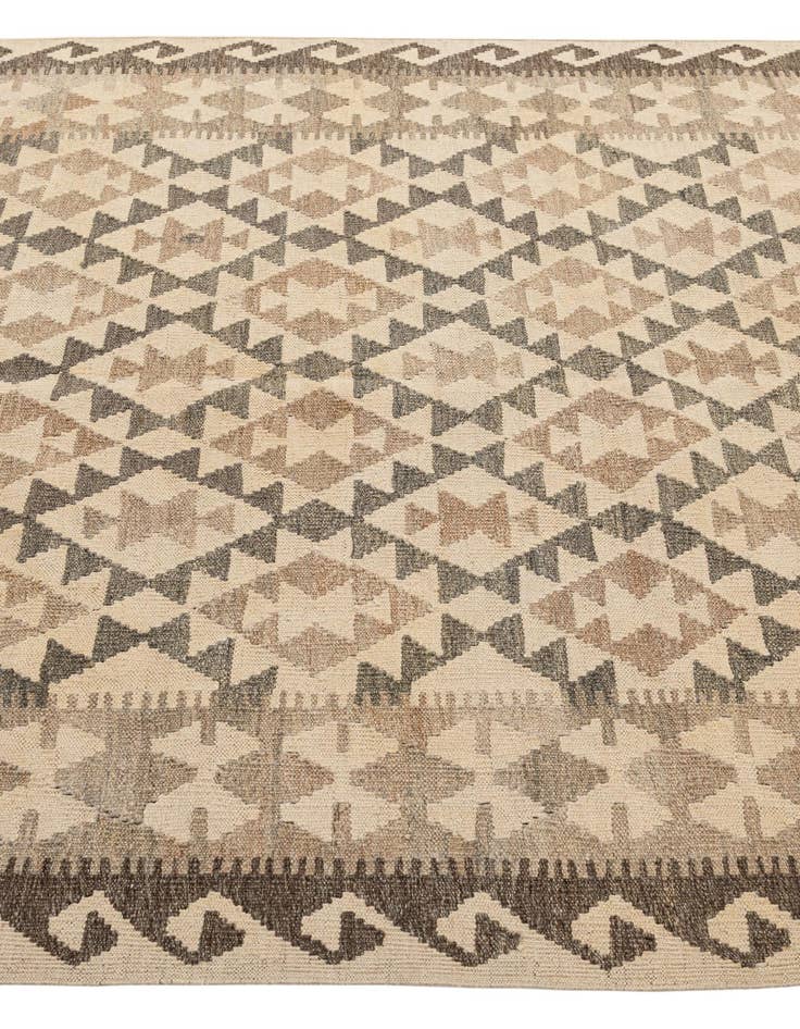 Detail image of  4' 11 x 6' 5  Hand Woven Kilim Maymana Wool Rug