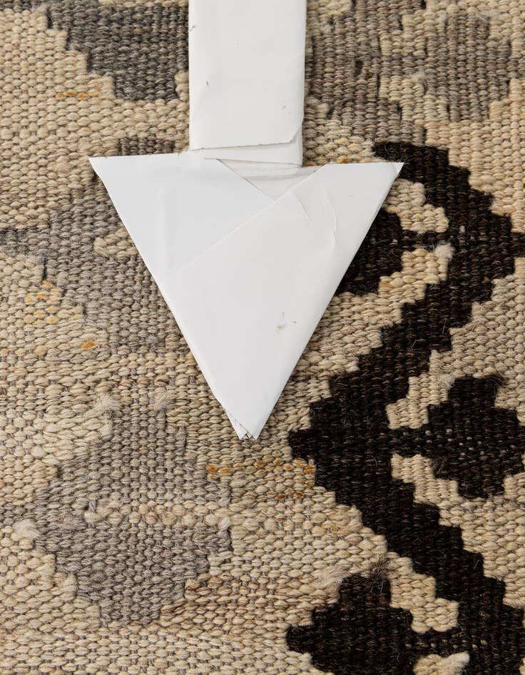 Detail image of  5' x 6' 8  Hand Woven Kilim Maymana Wool Rug