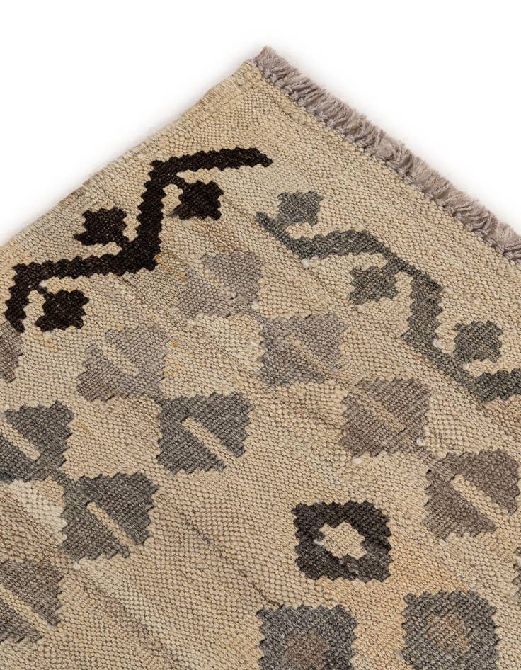 Detail image of  5' x 6' 8  Hand Woven Kilim Maymana Wool Rug